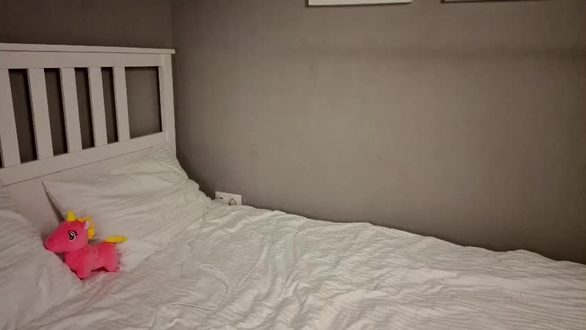 _milenakiss_ Adult Chat April 2, 2026