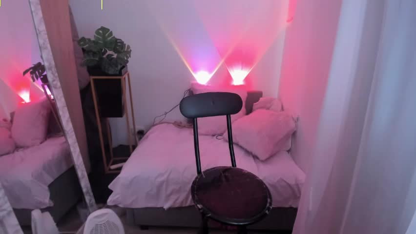 mariannelove77 Adult Chat April 3, 2026