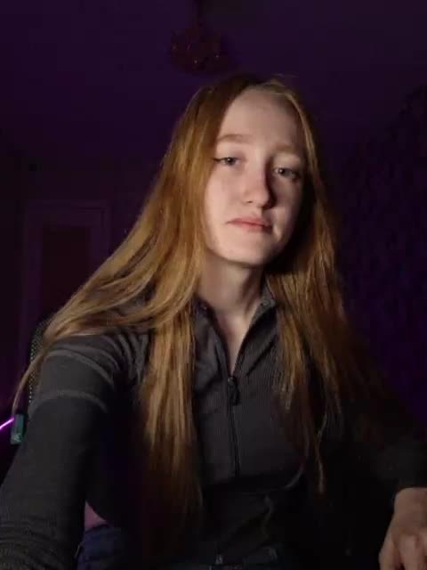 parasite02 Adult Chat April 3, 2026