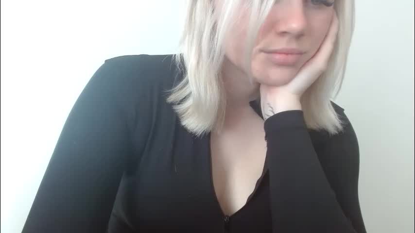 leyla_le Adult Chat April 2, 2026