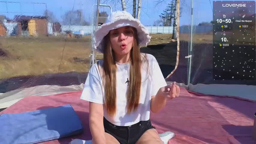 Misss_Vikk Adult Chat April 2, 2026