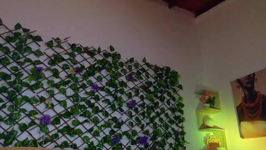 melody_cute10 Adult Chat April 3, 2026