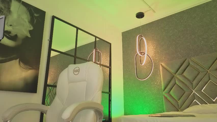 renata_cruz_ Adult Chat April 2, 2026