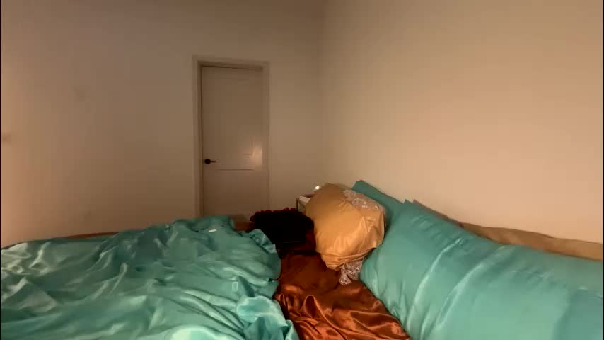 lucky_g3ld Adult Chat April 3, 2026