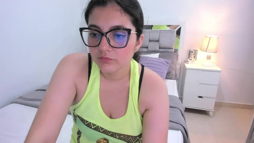 camila_buitrago Adult Chat April 3, 2026