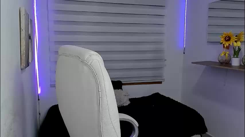 caroline_rodriguez_9 Adult Chat April 3, 2026