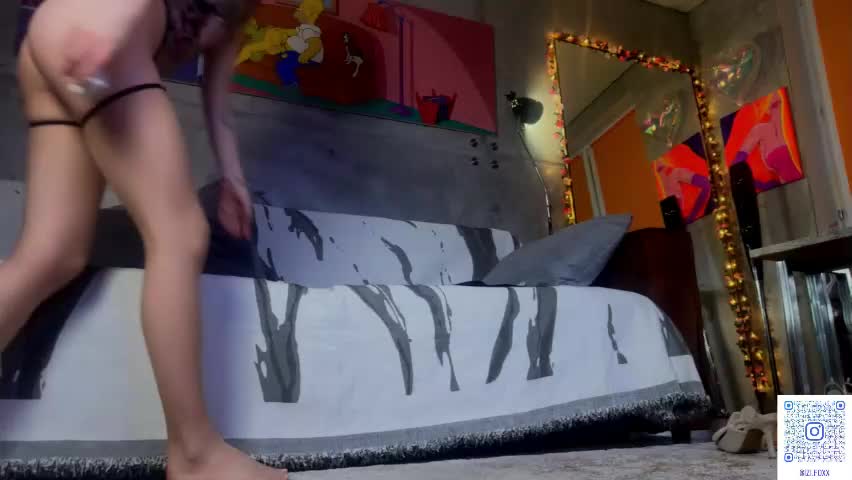 izi_fox Adult Chat April 3, 2026