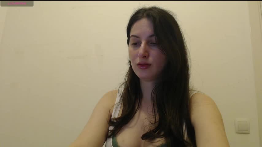 _Hot_Lady_ Adult Chat April 3, 2026