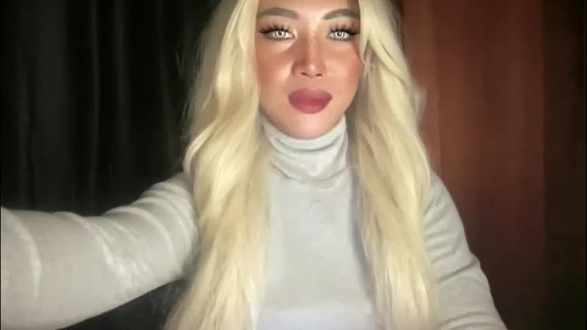 oliviaxxmore69 Adult Chat April 3, 2026