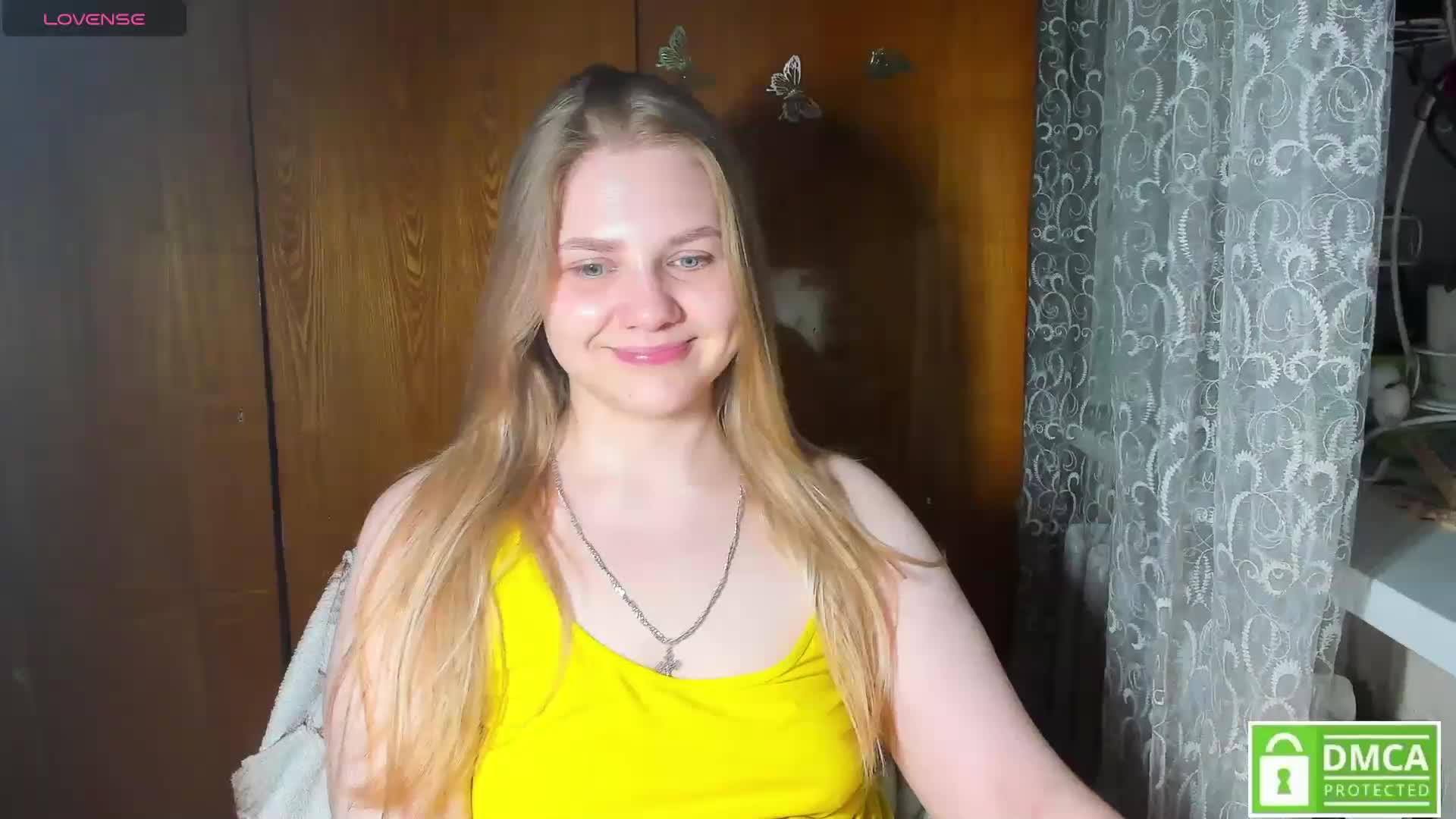 Emma-Frizea Adult Chat April 3, 2026