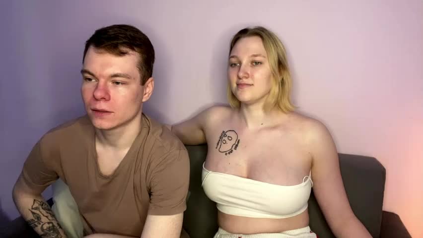 julielourens Adult Chat April 3, 2026