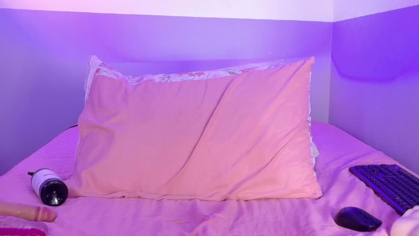 cutepetitee Adult Chat April 3, 2026