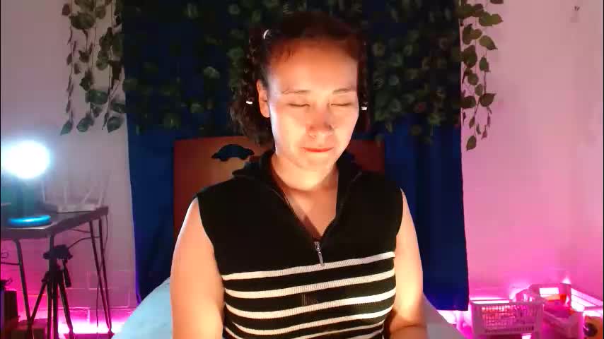 charlotte_morh_ Adult Chat April 3, 2026