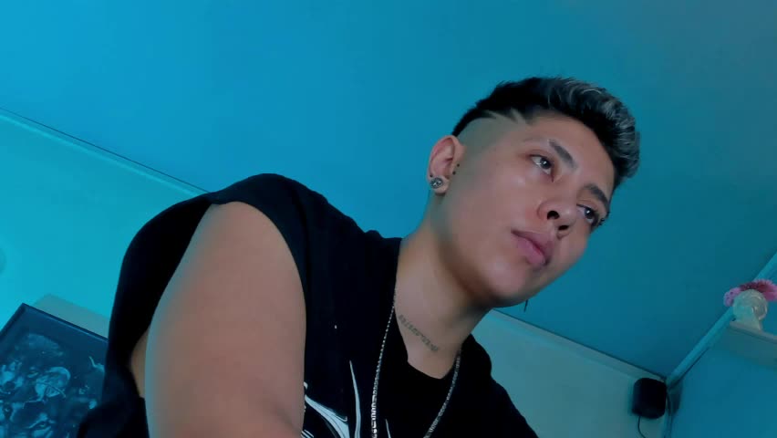 aleja1214_2026-04-03_07-05-46_386 Adult Chat April 3, 2026