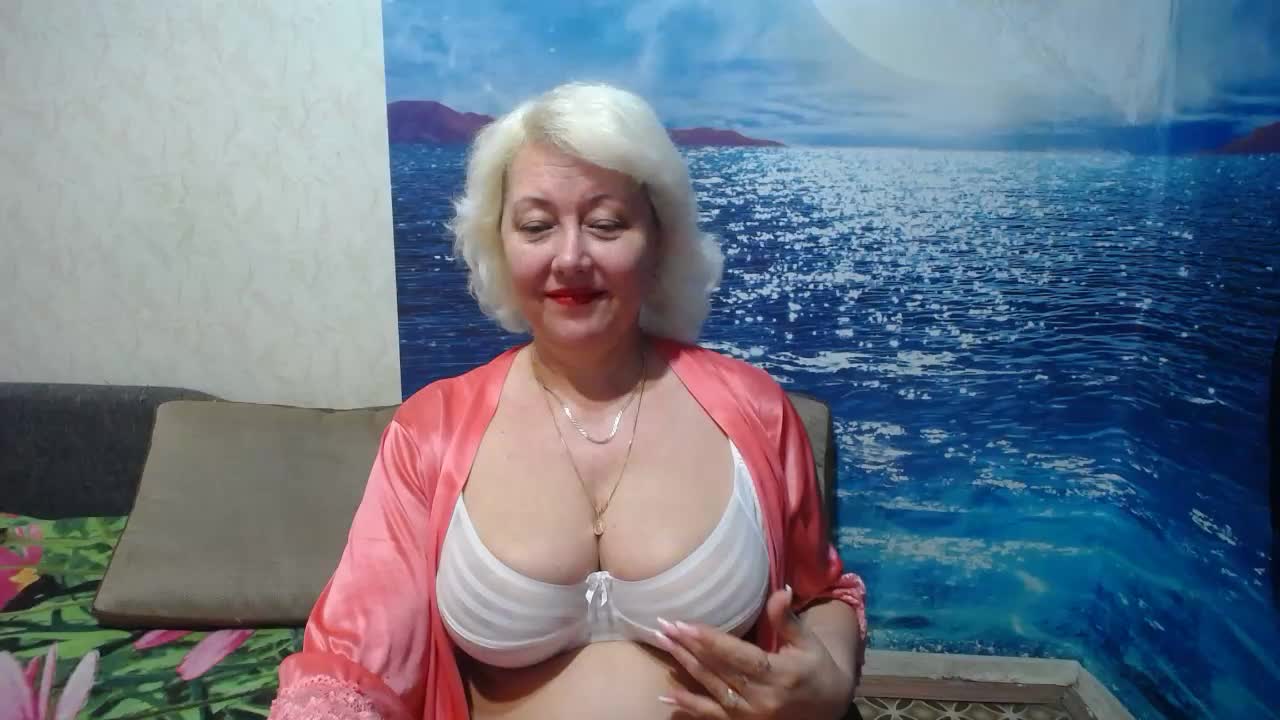 ViktoriaCool Adult Chat April 3, 2026