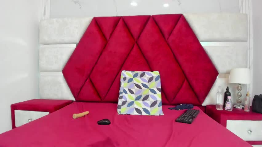 kity_spiderr Adult Chat April 3, 2026