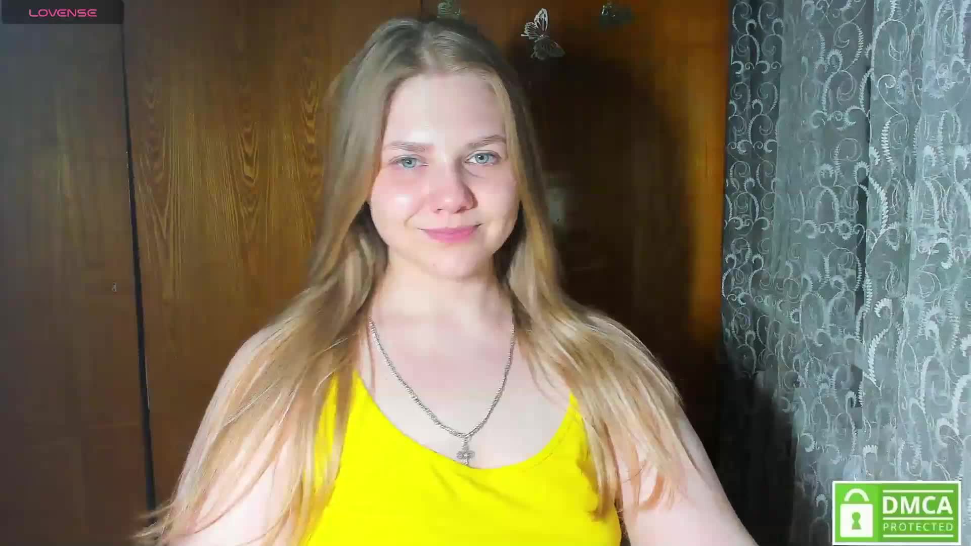 Emma-Frizea Adult Chat April 3, 2026
