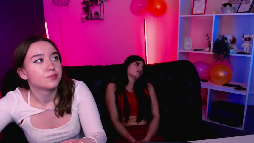 lizzie_boom Adult Chat April 3, 2026