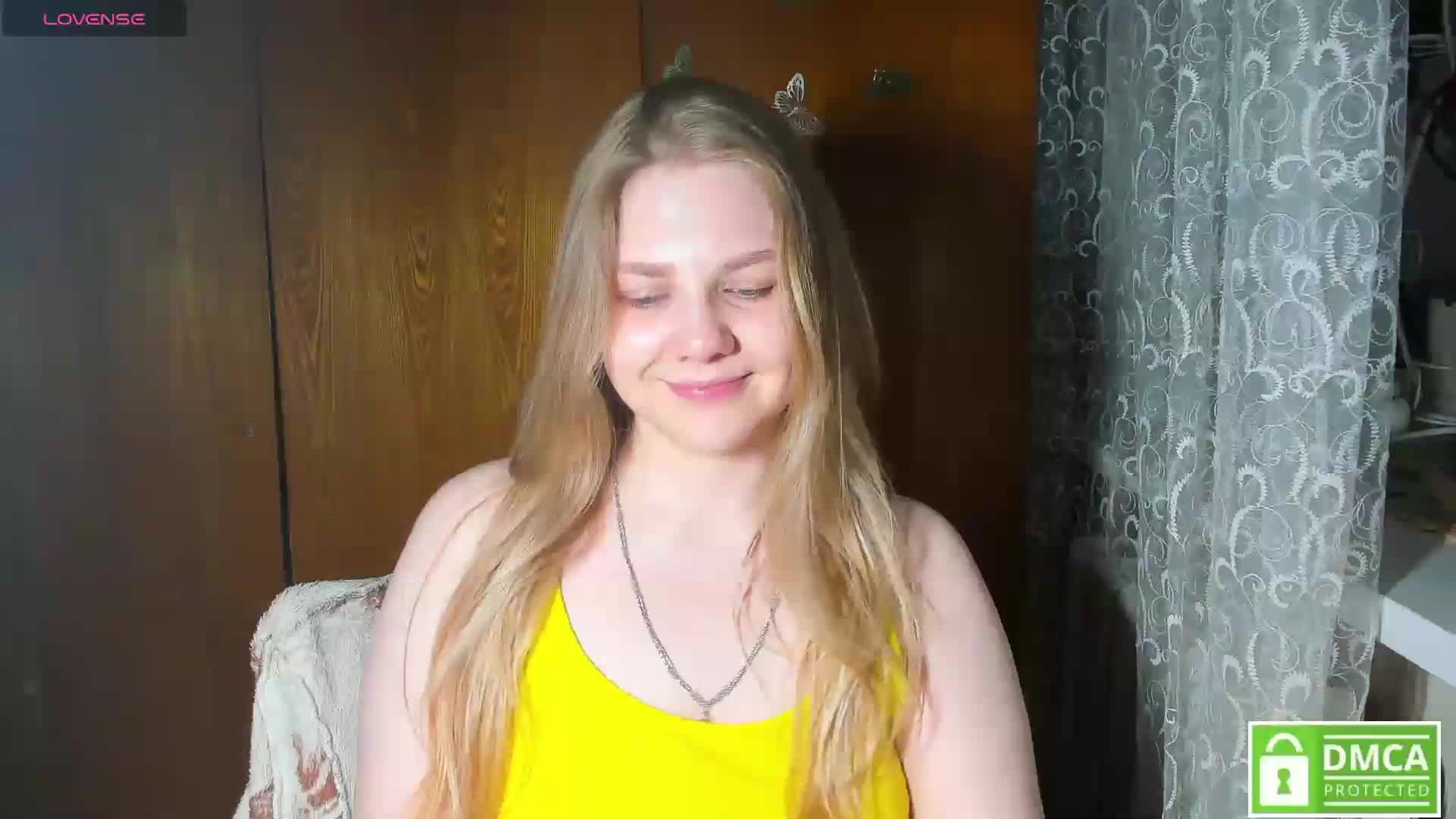 Emma-Frizea Adult Chat April 3, 2026