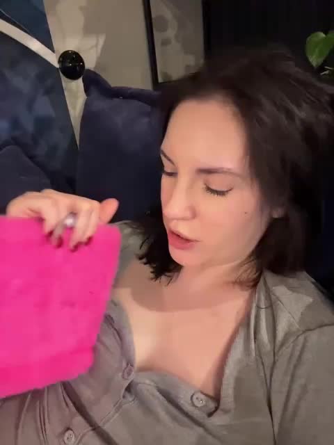 -Your-Michelle- Adult Chat April 3, 2026