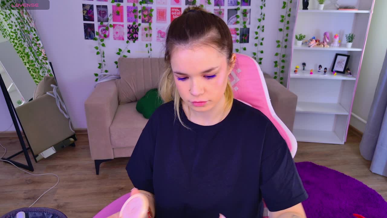 KellyHayden Adult Chat April 3, 2026