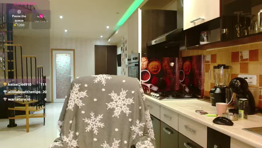 aly_alyce Adult Chat April 4, 2026