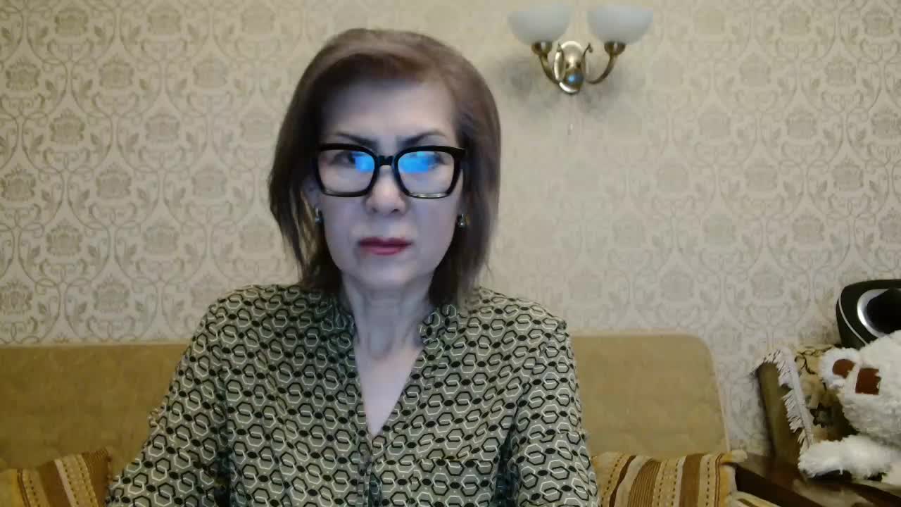 ElegantLady00 Adult Chat April 4, 2026