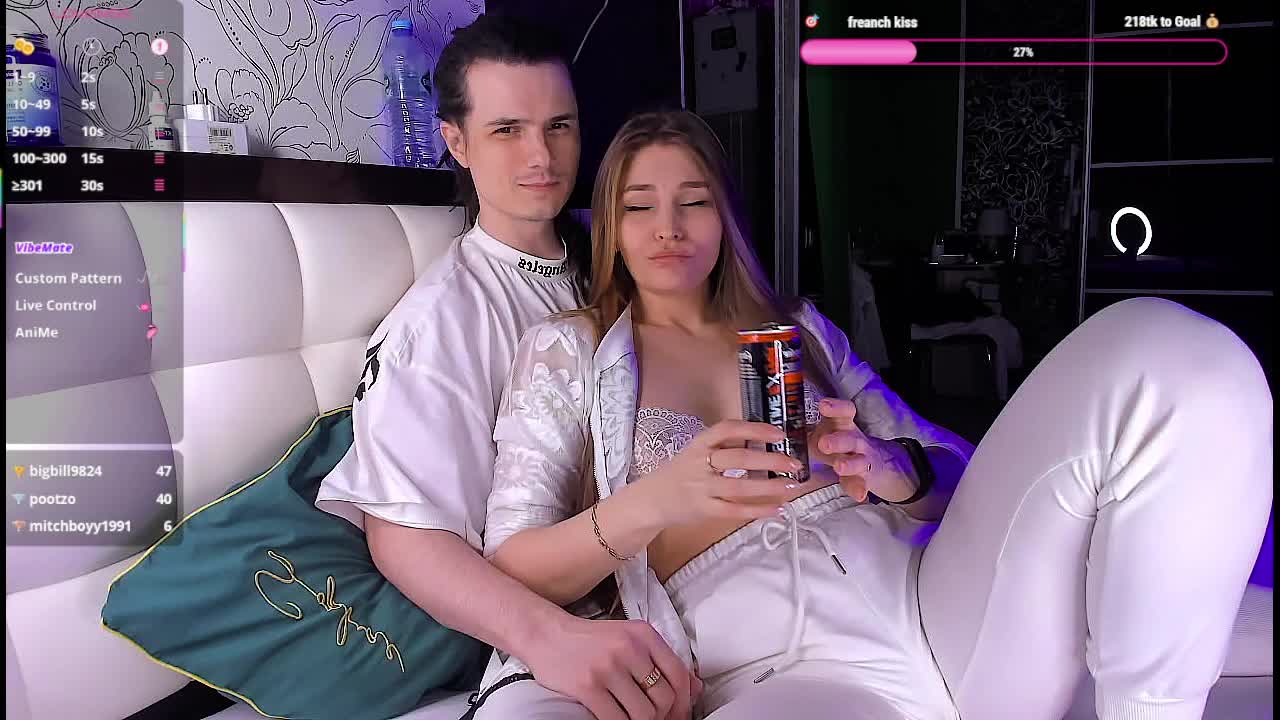 QueenAfina Adult Chat April 4, 2026