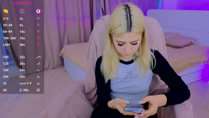 apheliastar Adult Chat April 3, 2026