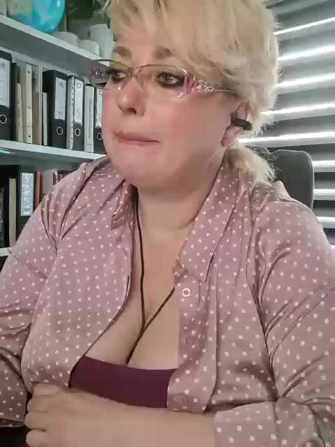 DANNA__ Adult Chat April 4, 2026