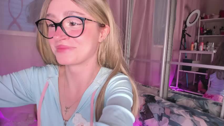 alicexbae Adult Chat April 3, 2026