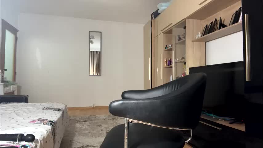 squirt_bunny77 Adult Chat April 4, 2026