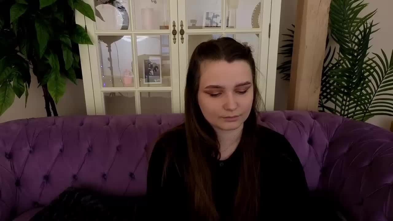 MagikPeachh Adult Chat April 4, 2026