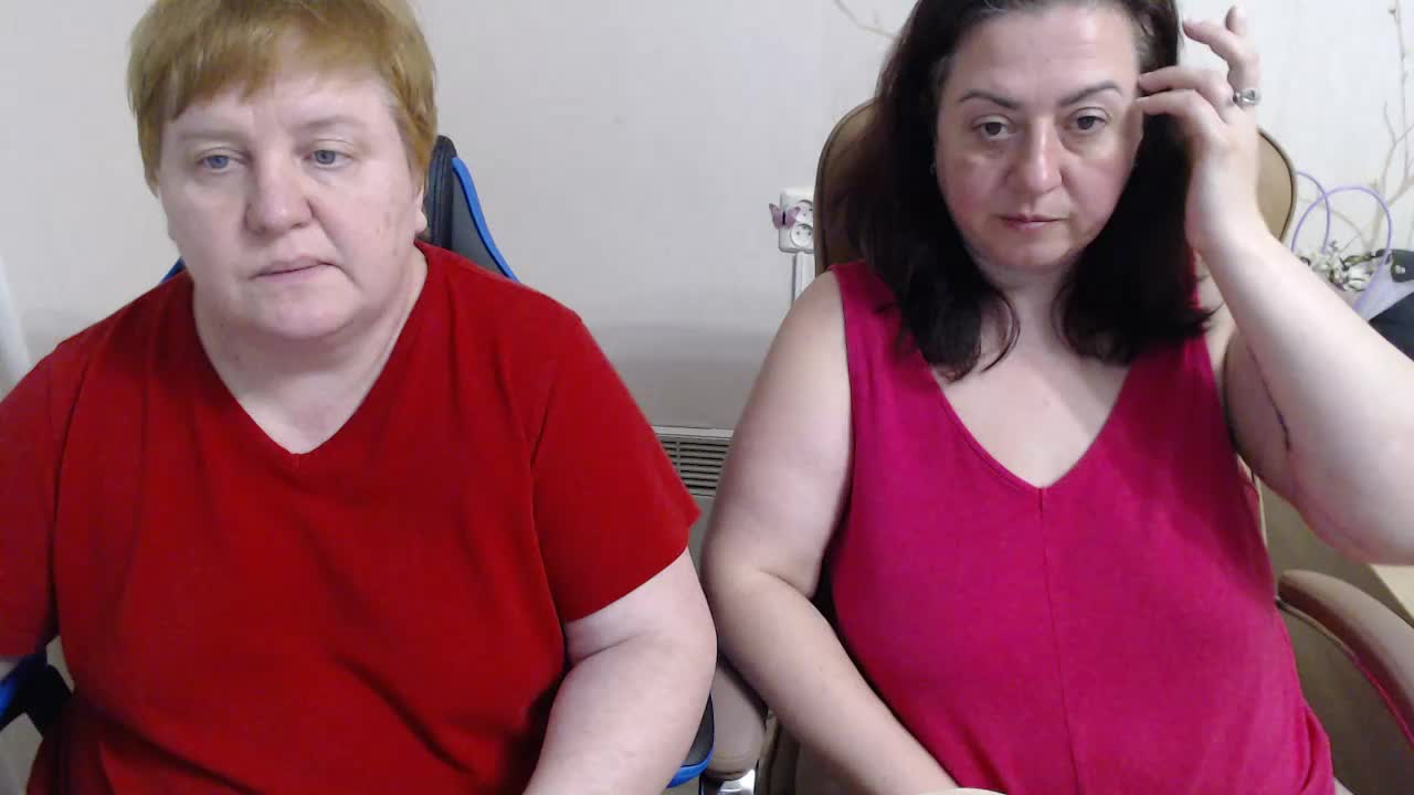 XMollyJaneEX Adult Chat April 4, 2026