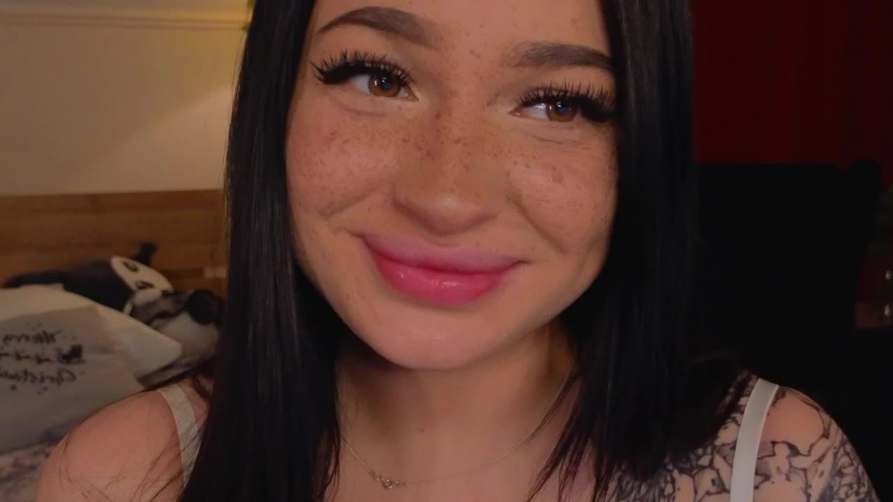 LisaaLiss Adult Chat April 4, 2026