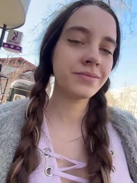 FunnyBanny0312 Adult Chat April 4, 2026