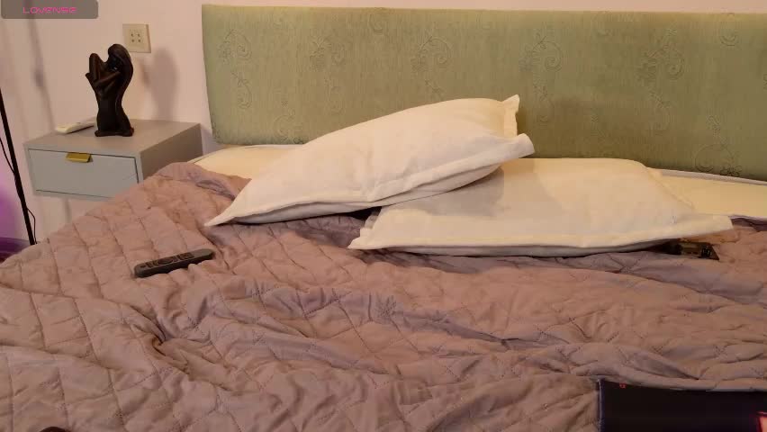 aurora_radiance Adult Chat April 4, 2026