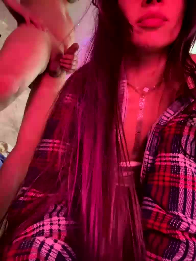 VIP17CoupleDream Adult Chat April 4, 2026