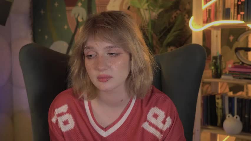 eliejay Adult Chat April 4, 2026