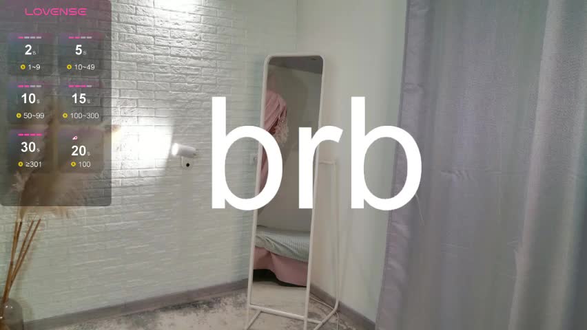 m_i_l_e_n_a_ Adult Chat April 4, 2026