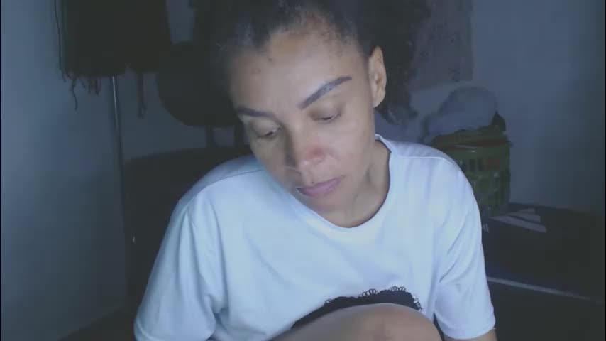 shayna_cute Adult Chat April 4, 2026