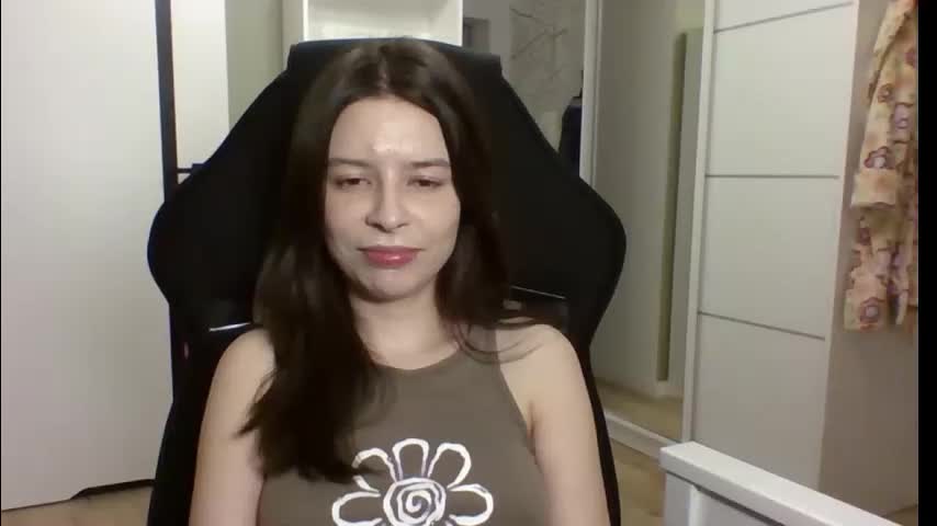 laricenature Adult Chat April 4, 2026