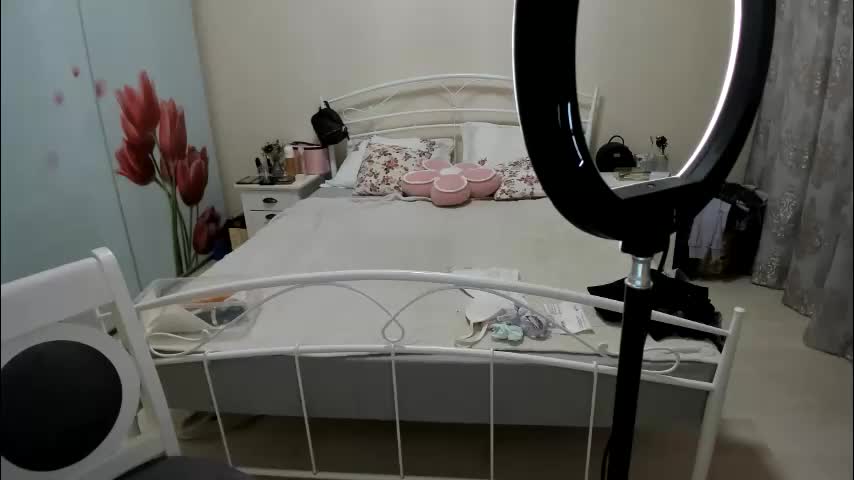 tiffany0 Adult Chat April 4, 2026