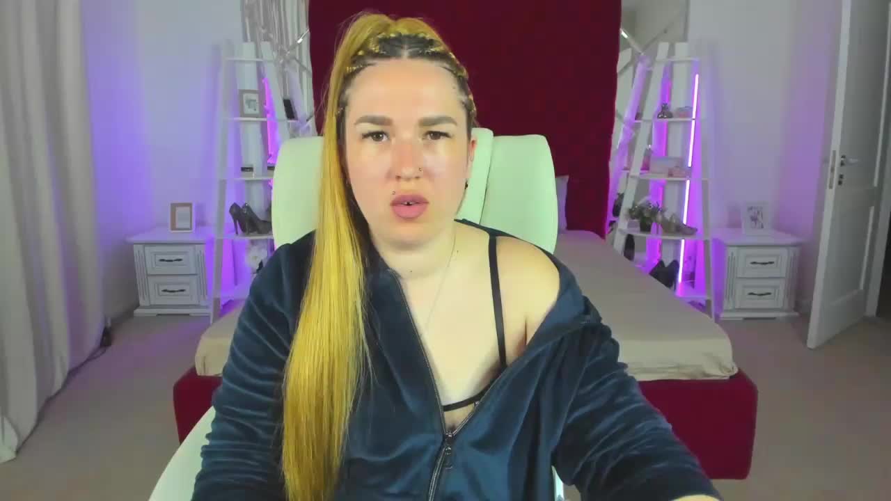 SofiiDarling Adult Chat April 4, 2026