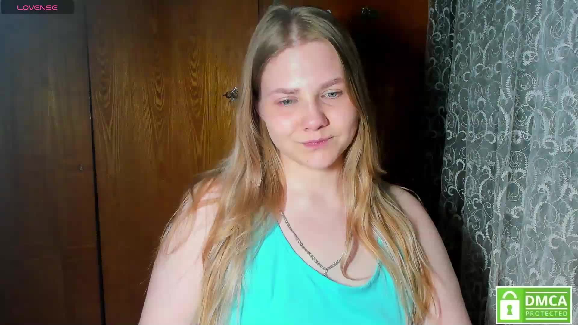 Emma-Frizea Adult Chat April 4, 2026