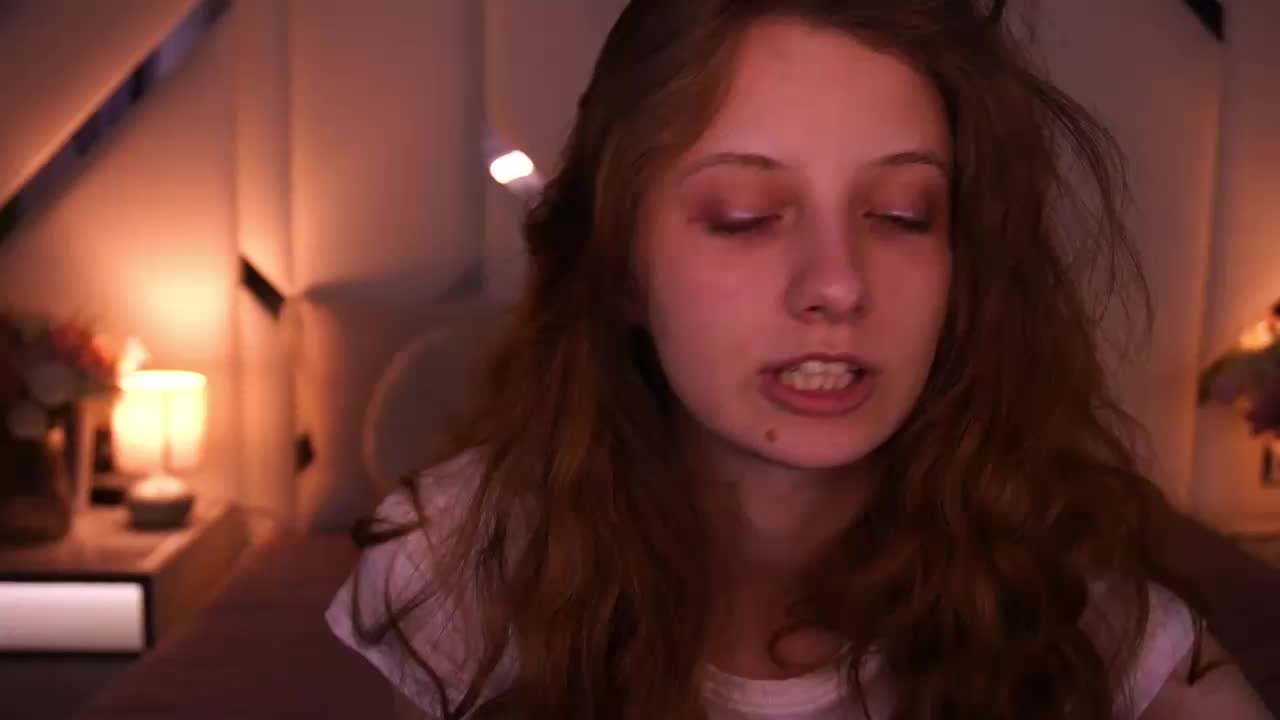 CuteeFoxy Adult Chat April 4, 2026