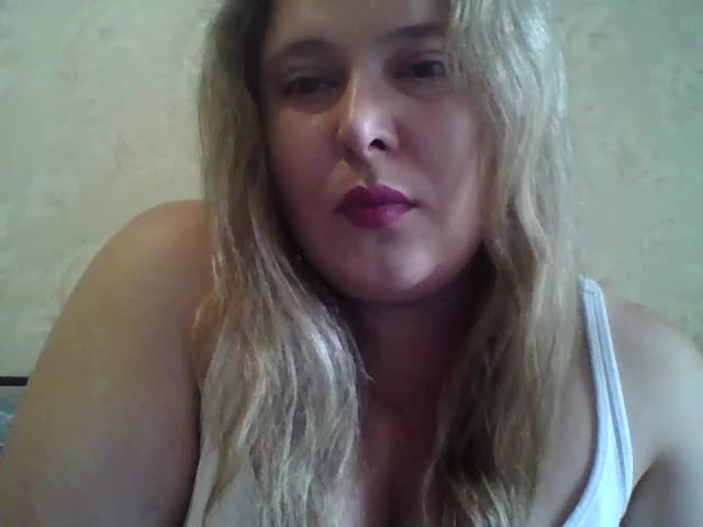 ParisMimi Adult Chat April 4, 2026