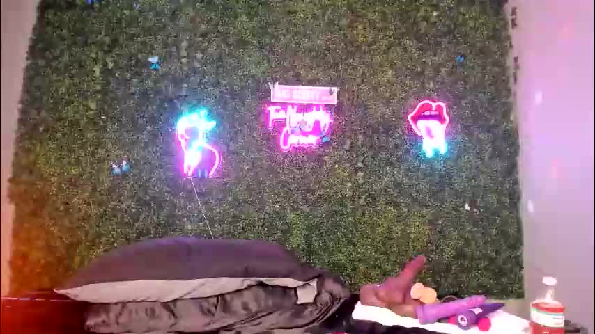 bigbuttsarena Adult Chat April 4, 2026