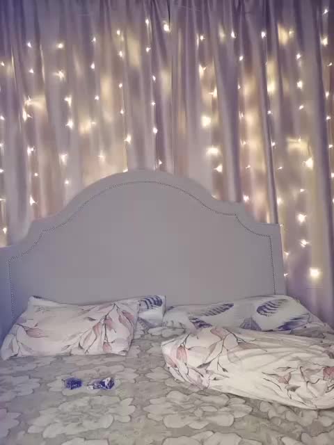 Her-Girl Adult Chat April 4, 2026