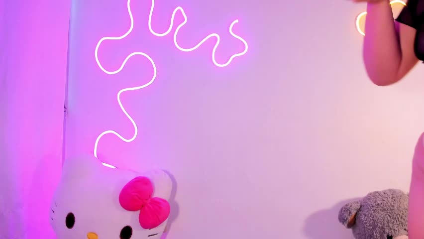 cassiebigass_ Adult Chat April 4, 2026